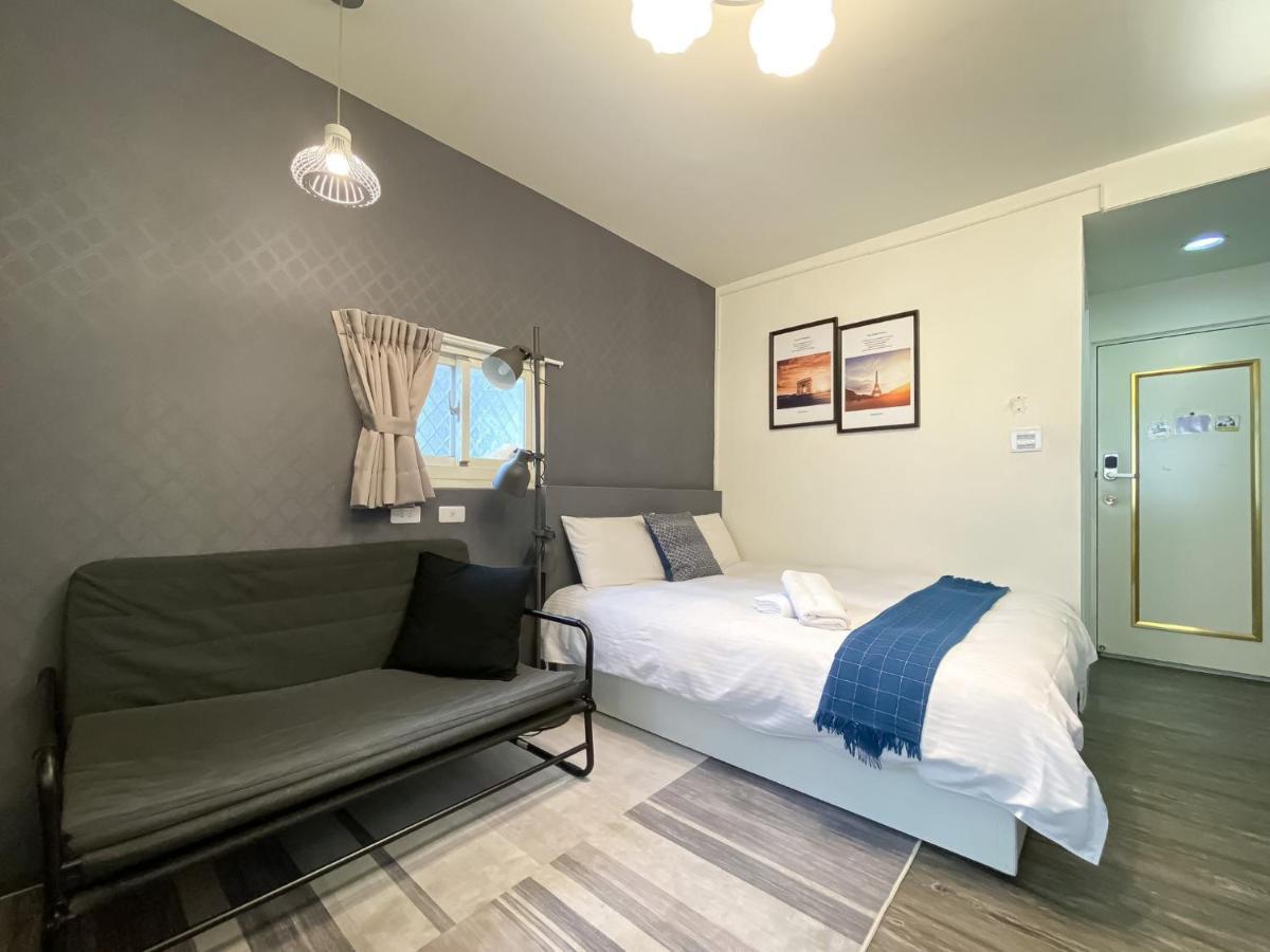 Fengjia Sleep Hotel Taichung Bagian luar foto